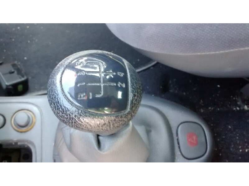 renault clio ii fase i (b/cbo) del año 2001