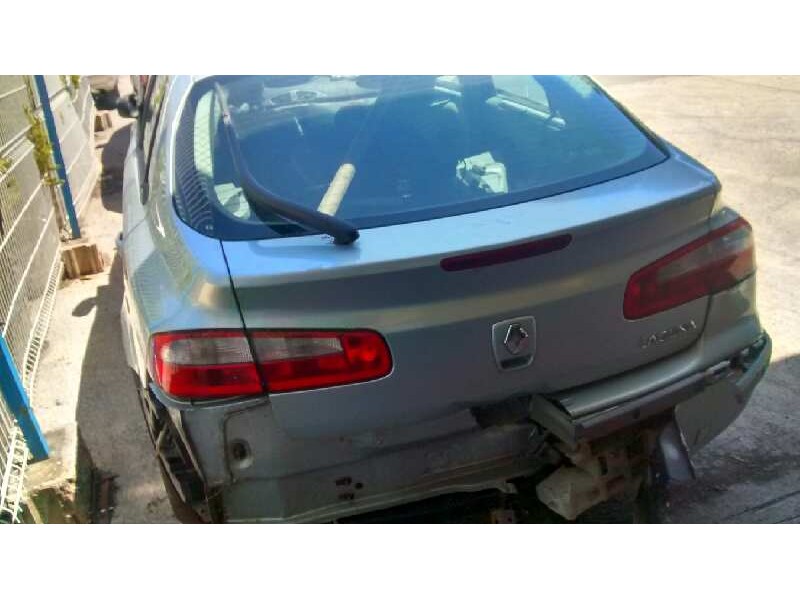 renault laguna ii (bg0) del año 2003