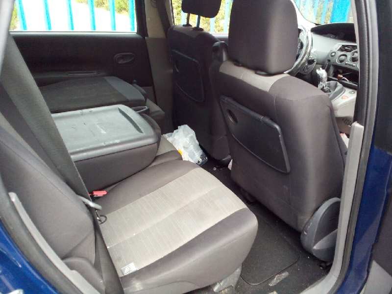 renault scenic ii del año 2006