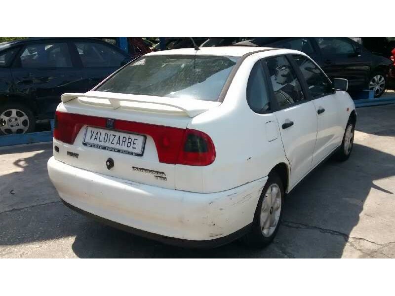 seat cordoba berlina (6k2) del año 1997