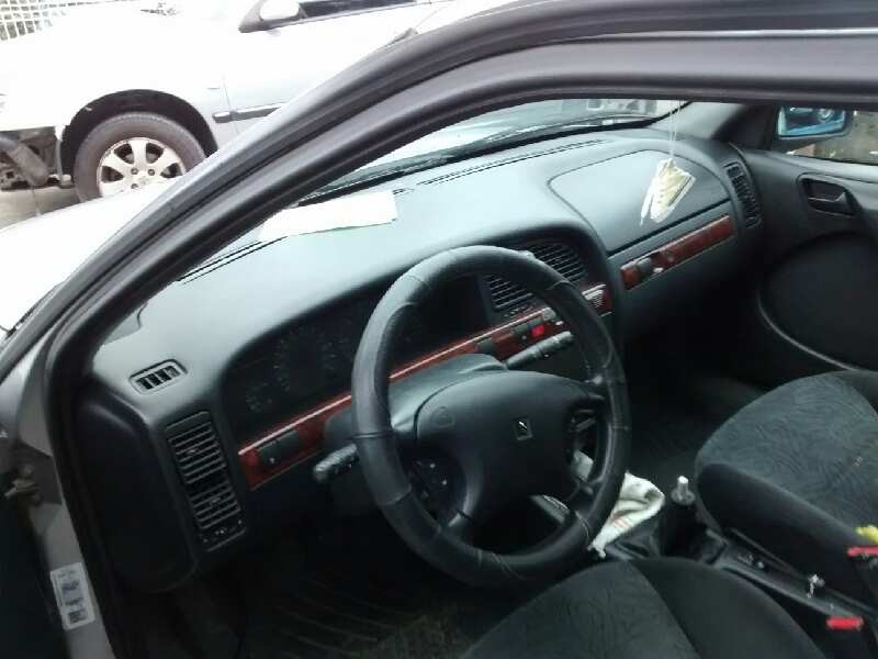 citroën xantia berlina del año 1999