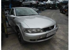 opel vectra b berlina del año 1999