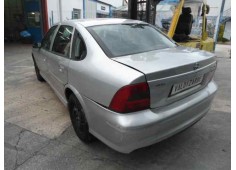 opel vectra b berlina del año 1999 2