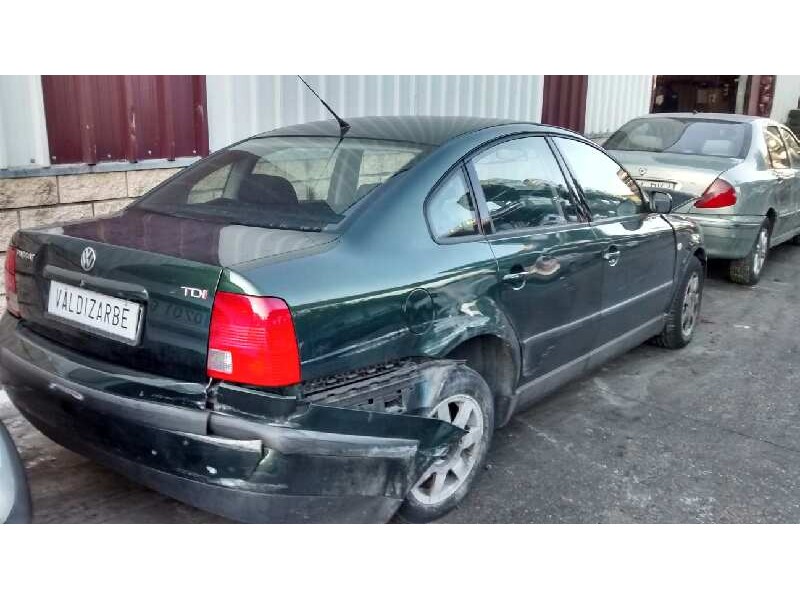 volkswagen passat berlina (3b2) del año 1999