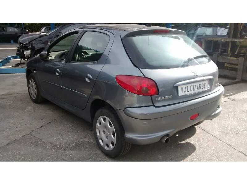 peugeot 206 berlina del año 2008