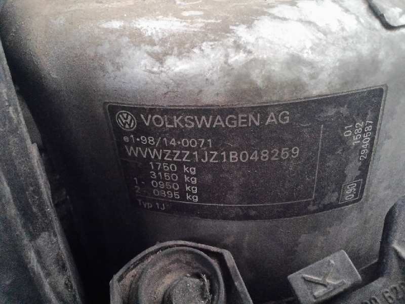 volkswagen golf iv berlina (1j1) del año 2000