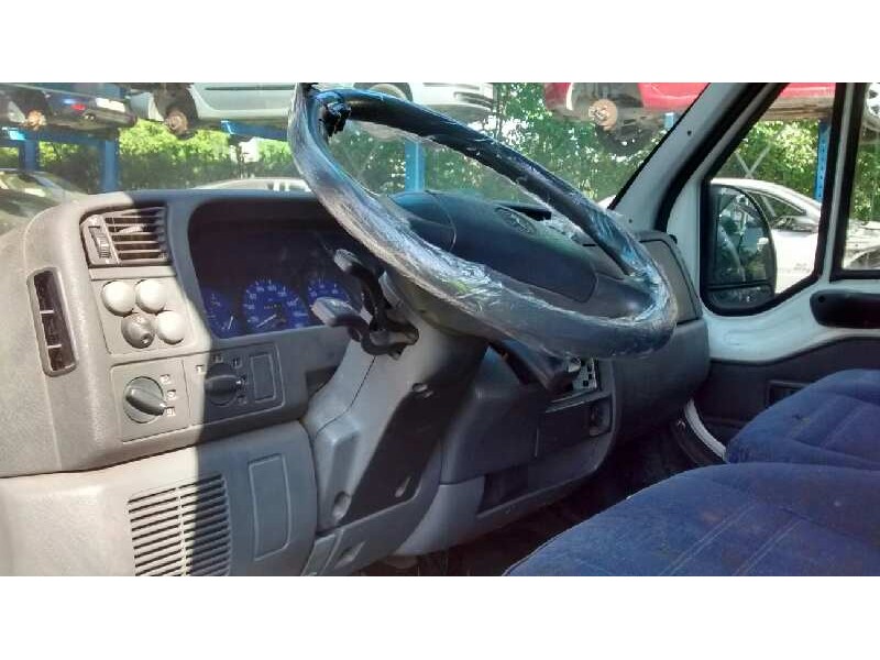 peugeot boxer caja cerr. techo sobreelev. (rs3200)(230)(´02) del año 2000