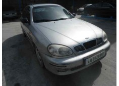 daewoo lanos del año 1999