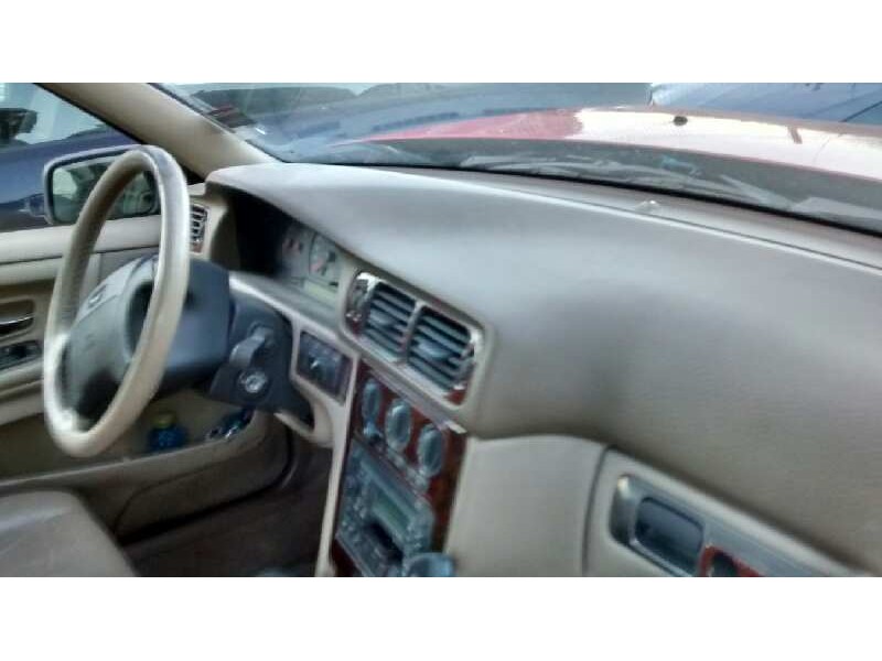 volvo s70 berlina del año 1999