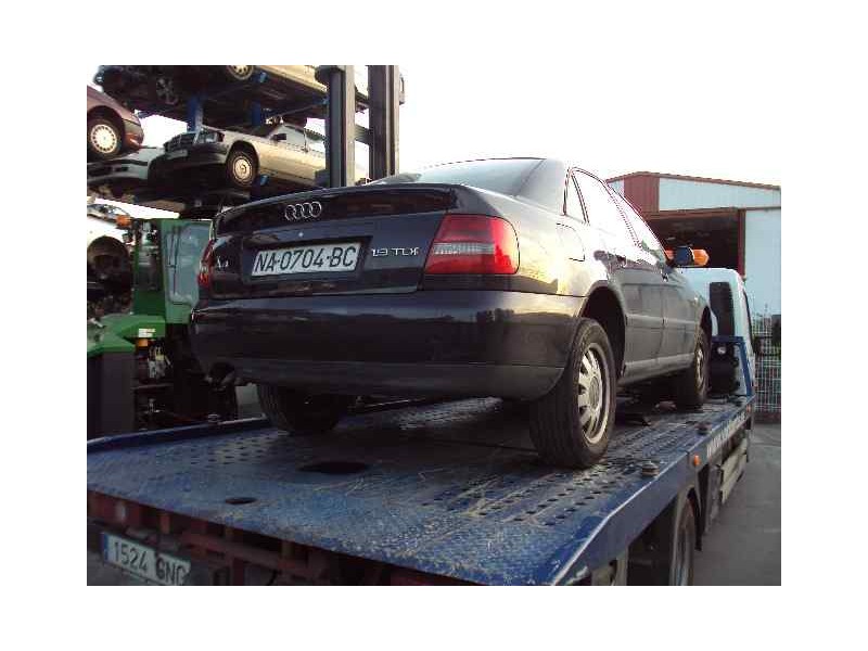 audi a4 berlina (b5) del año 2000