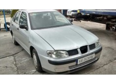 seat cordoba berlina (6k2) del año 2000 2