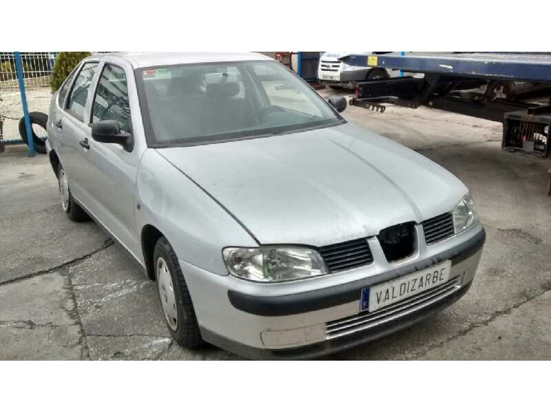 seat cordoba berlina (6k2) del año 2000