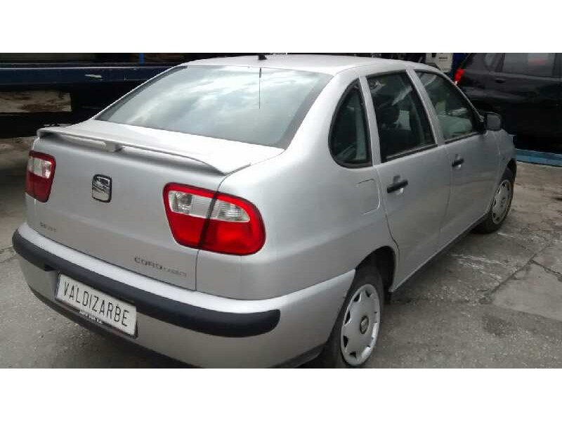 seat cordoba berlina (6k2) del año 2000