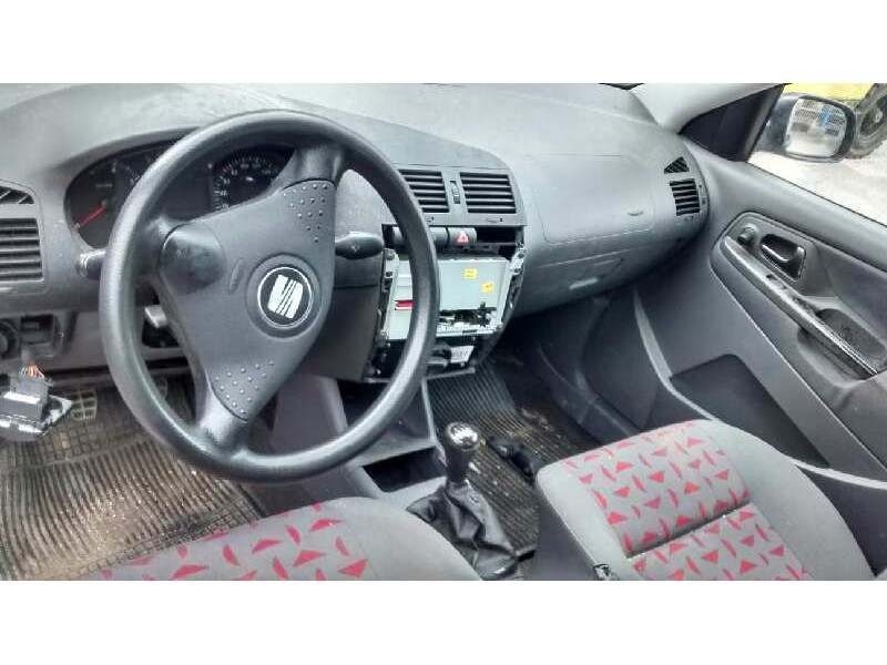 seat cordoba berlina (6k2) del año 2000