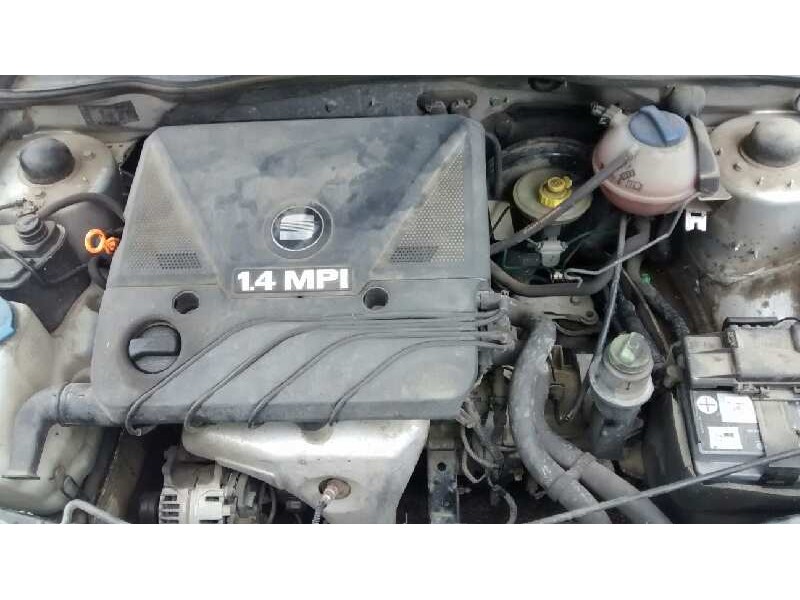 seat cordoba berlina (6k2) del año 2000