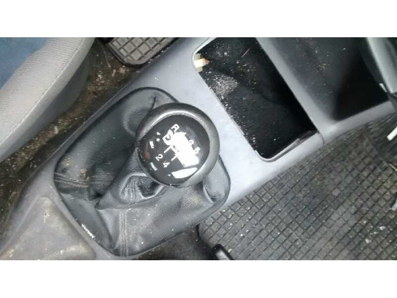 seat cordoba berlina (6k2) del año 2000