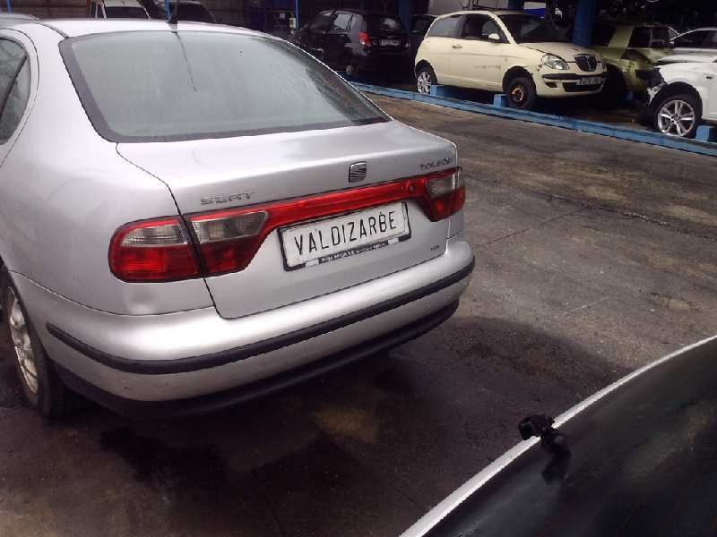 seat toledo (1m2) del año 2000