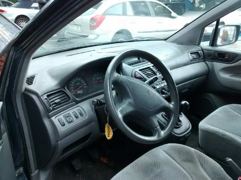 mitsubishi space wagon (n80/n90) del año 1999