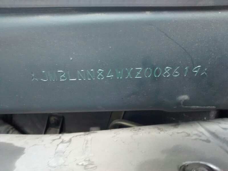 mitsubishi space wagon (n80/n90) del año 1999