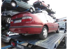 nissan primera berlina (p11) del año 1997 2