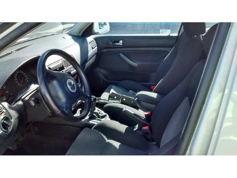 volkswagen golf iv berlina (1j1) del año 1999