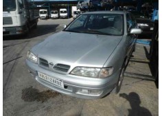 nissan primera berlina (p11) del año 1999