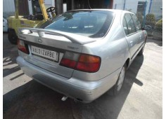 nissan primera berlina (p11) del año 1999 2