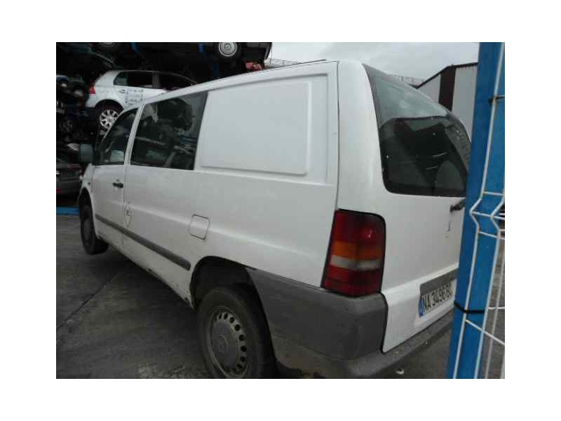 mercedes-benz vito (w638) caja cerrada del año 2000