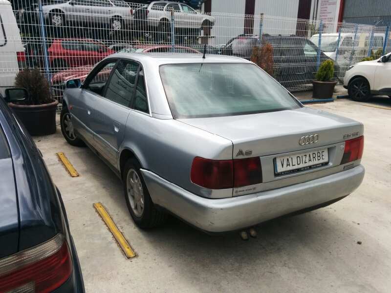 audi a6 berlina (c4) del año 1996