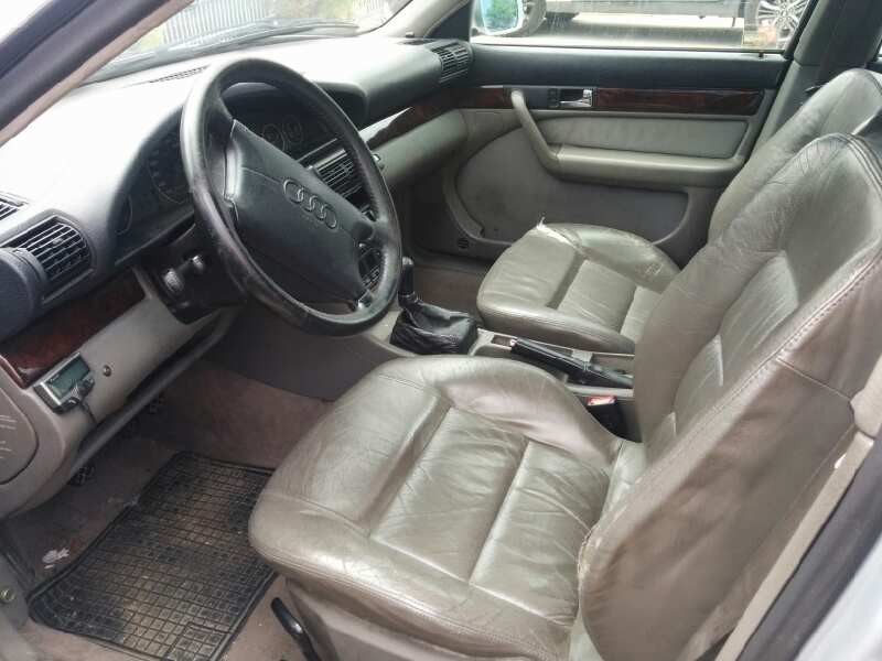 audi a6 berlina (c4) del año 1996