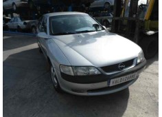opel vectra b berlina del año 1998