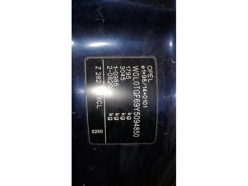 opel astra g berlina del año 1999