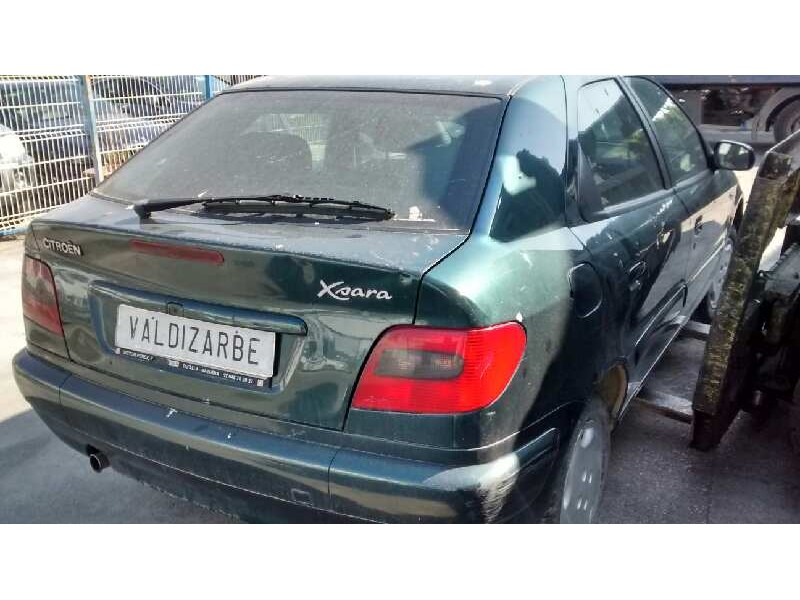 citroën xsara berlina del año 2000