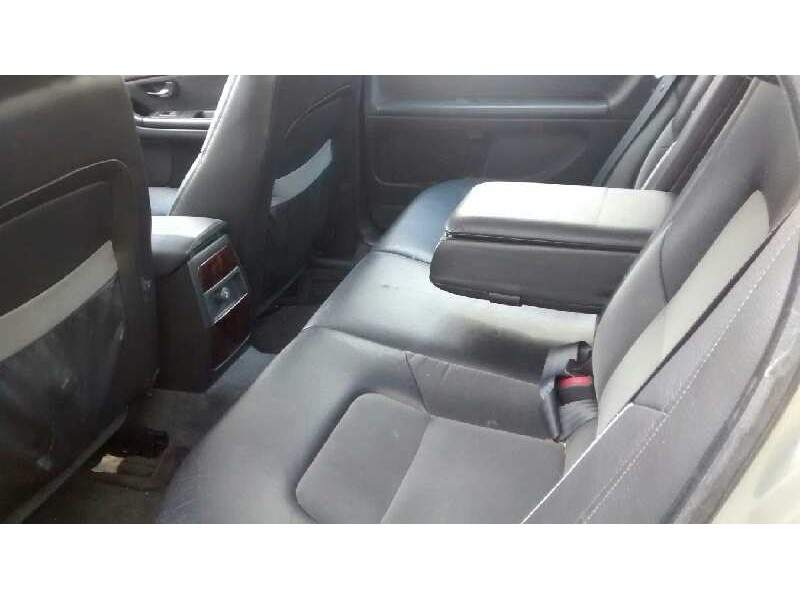 volvo s80 berlina del año 1999