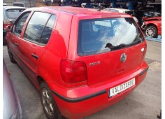 volkswagen polo berlina (6n2) del año 2000 2