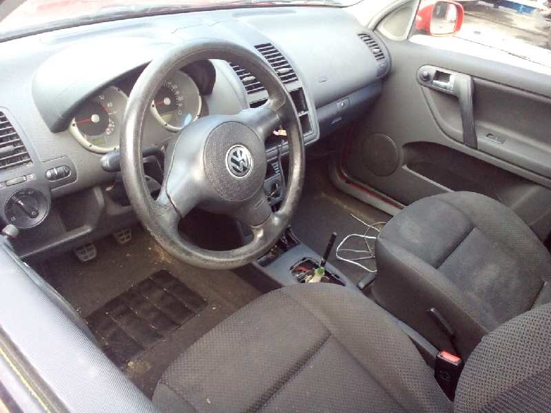 volkswagen polo berlina (6n2) del año 2000