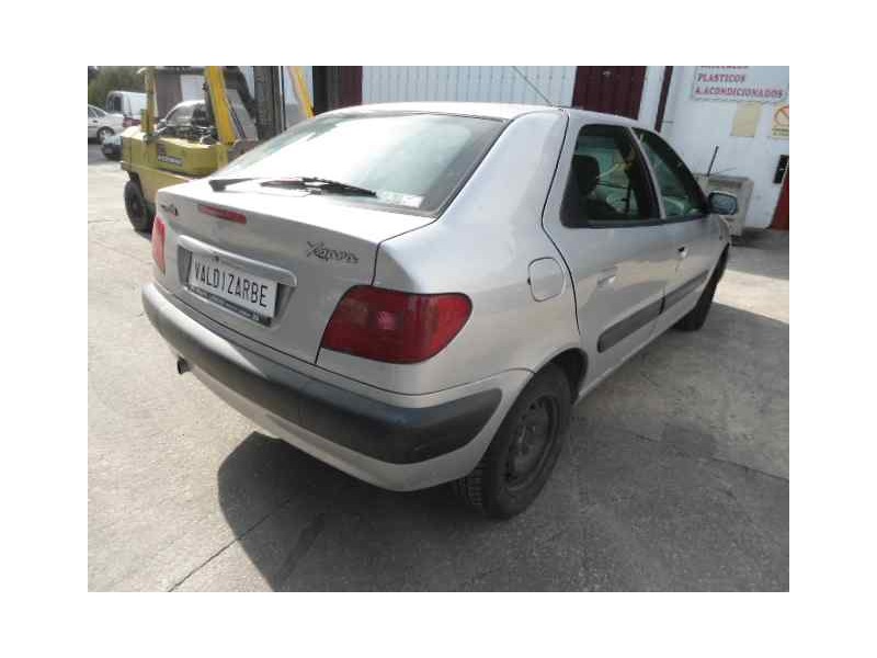 citroën xsara berlina del año 1998