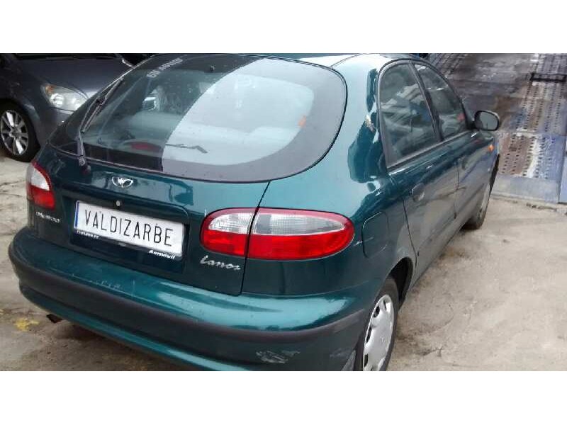 daewoo lanos del año 1999