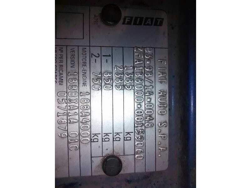 fiat punto berlina (188) del año 2000