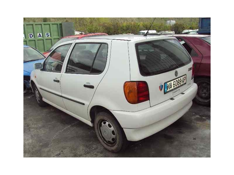 volkswagen polo berlina (6n1) del año 1996