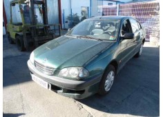 toyota avensis berlina (t 22) del año 1998
