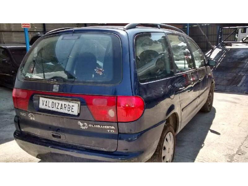 seat alhambra (7v8) del año 2000