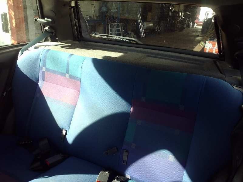 fiat punto berlina (176) del año 1999