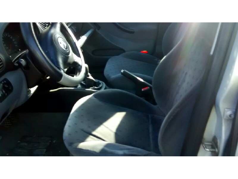 seat toledo (1m2) del año 1999