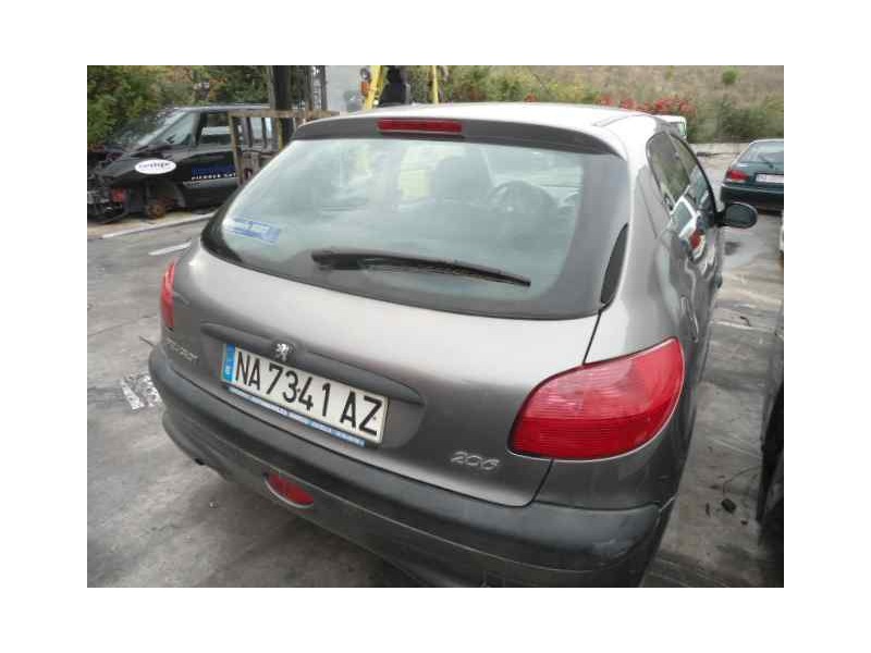 peugeot 206 berlina del año 1999