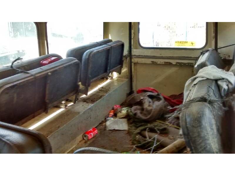 land rover santana del año 1988