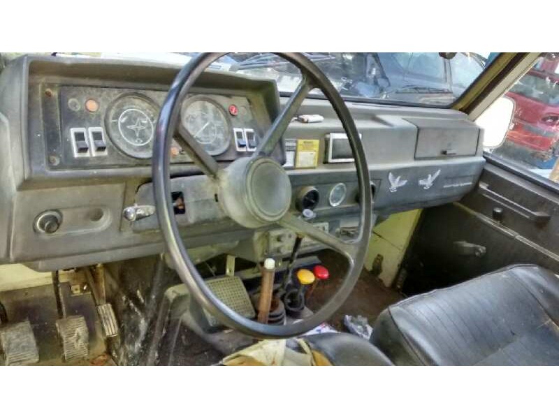 land rover santana del año 1988