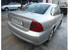 opel vectra b berlina del año 2000 2