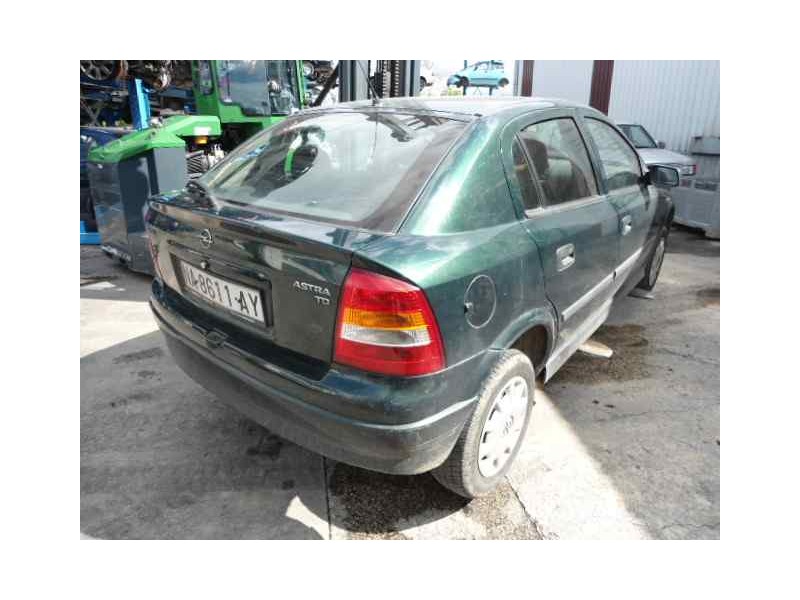 opel astra g berlina del año 1999