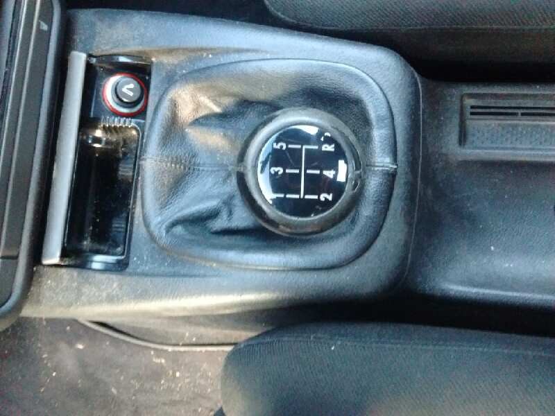 volkswagen passat berlina (3b2) del año 1999